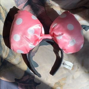 Minnie Glitter Ears